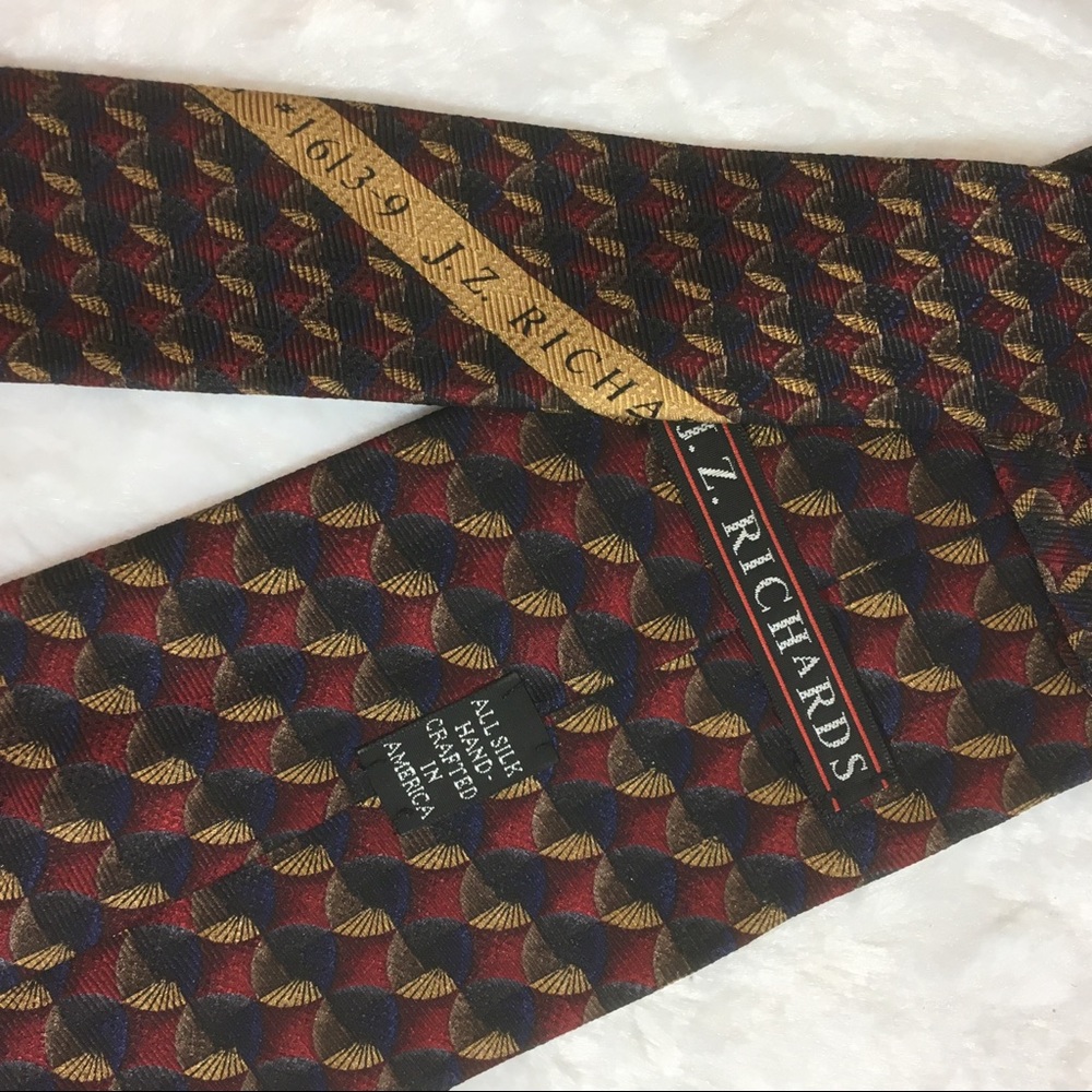 J.Z. Richards 100 percent silk tie. Hand crafted